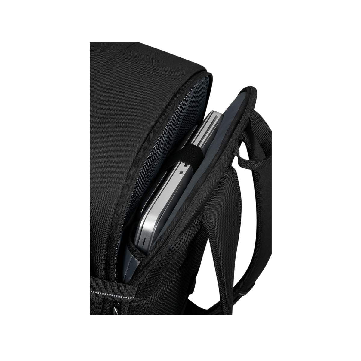 Plecak na laptopa 17,3" AMERICAN TOURISTER Upventure Czarny.