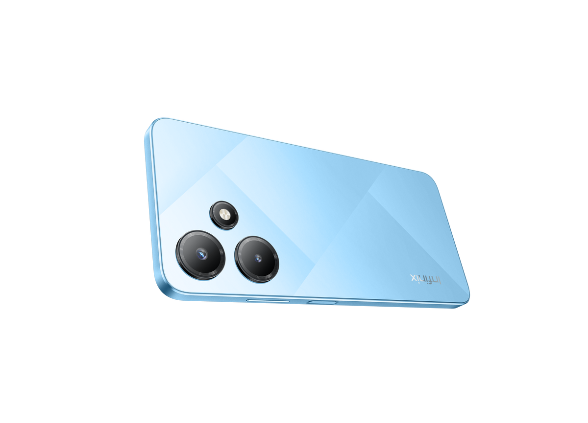 Smartfon Infinix HOT 30i.