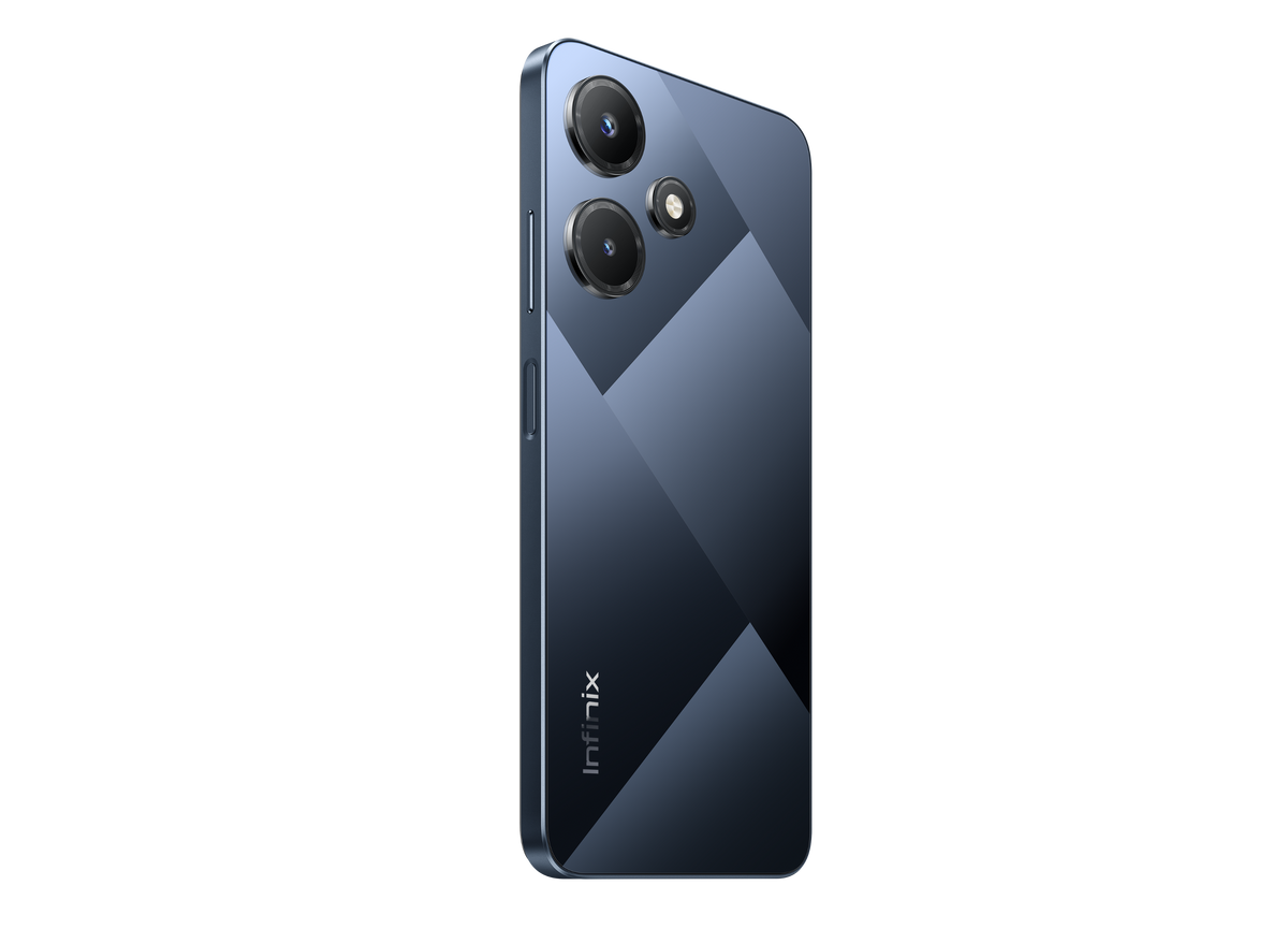 Smartfon Infinix HOT 30i.