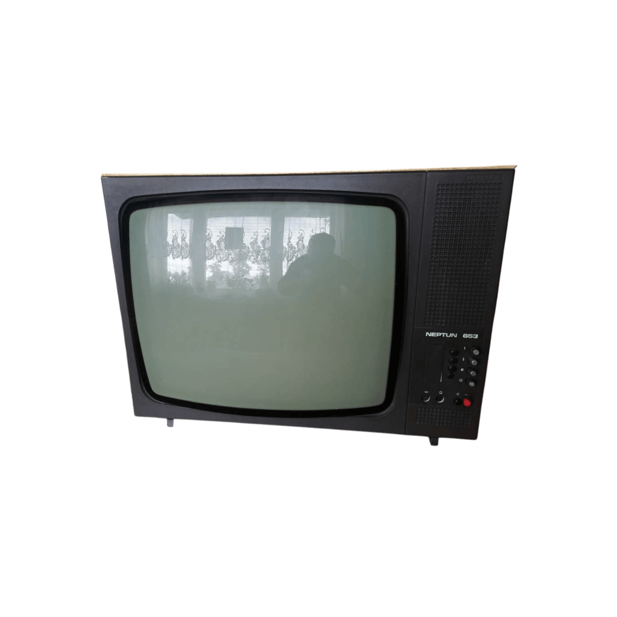 Telewizor kineskopowy.